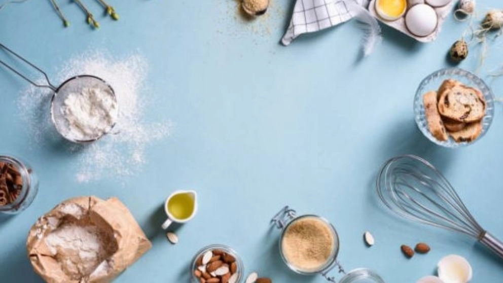 All kinds of edible essential oils for cakes and sweets
