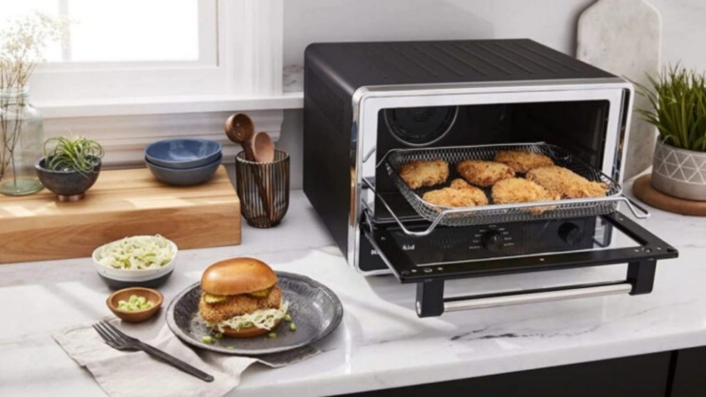 The difference between a microwave oven and a microwave oven