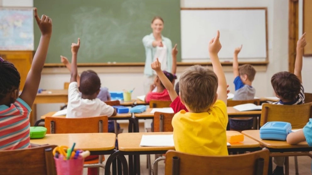 What is creative teaching? How to teach creatively?
