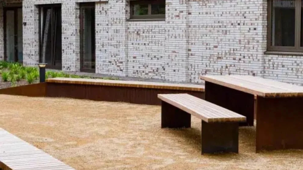 The importance of urban furniture in urban beautification