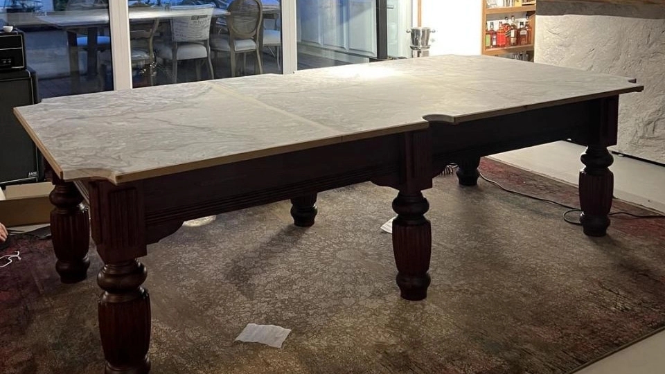 Important points in buying a billiard table