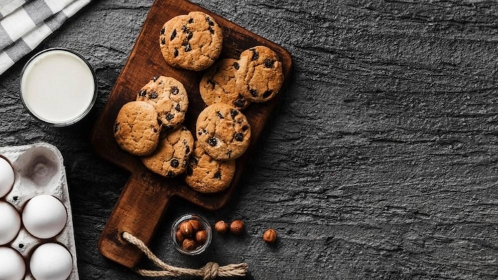 Ahmed's traditional cookies and cookies in Foman, Gilan