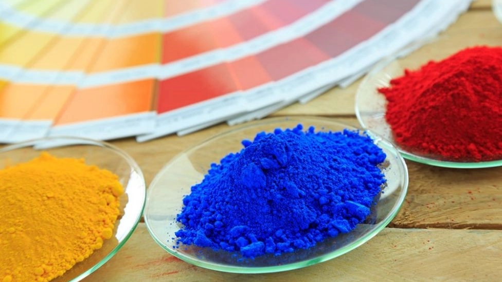 Implementation of powder painting of metal parts of Atlas Furnace Paint Service in Tabriz