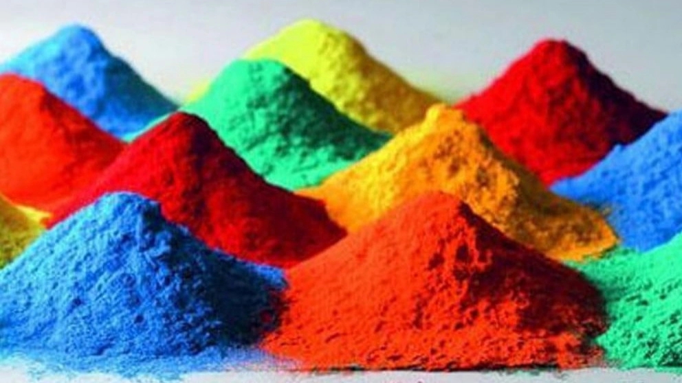 Powder paint and description of characteristics of electrostatic paints