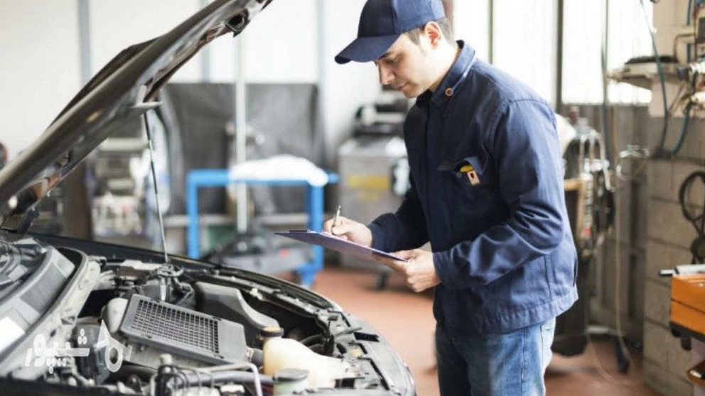 What are the characteristics of a skilled mechanic?