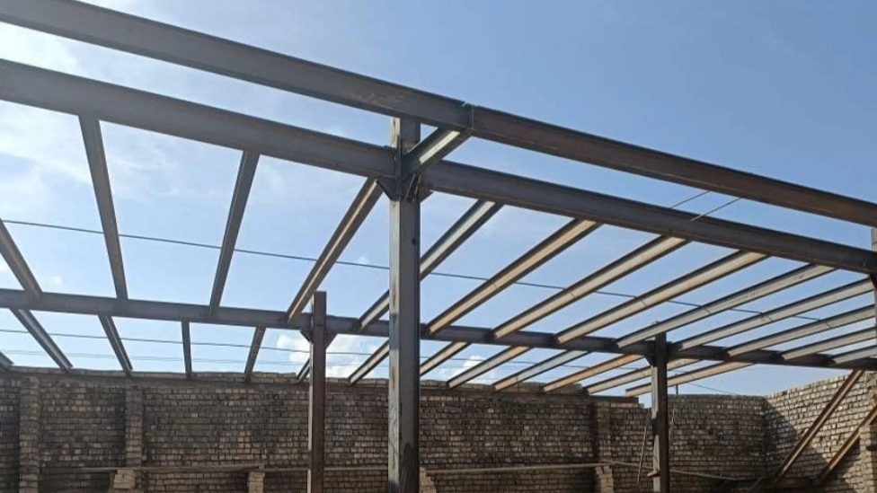 Advantages of using a metal frame