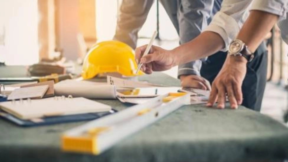 Types of construction clinics