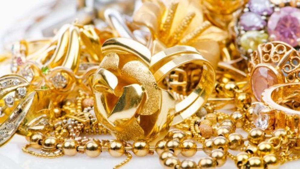 What is the difference between 18 carat and 24 carat gold?