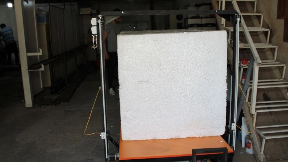 ⚫️دستگاه CNC چیست و چگونه کار می کند؟