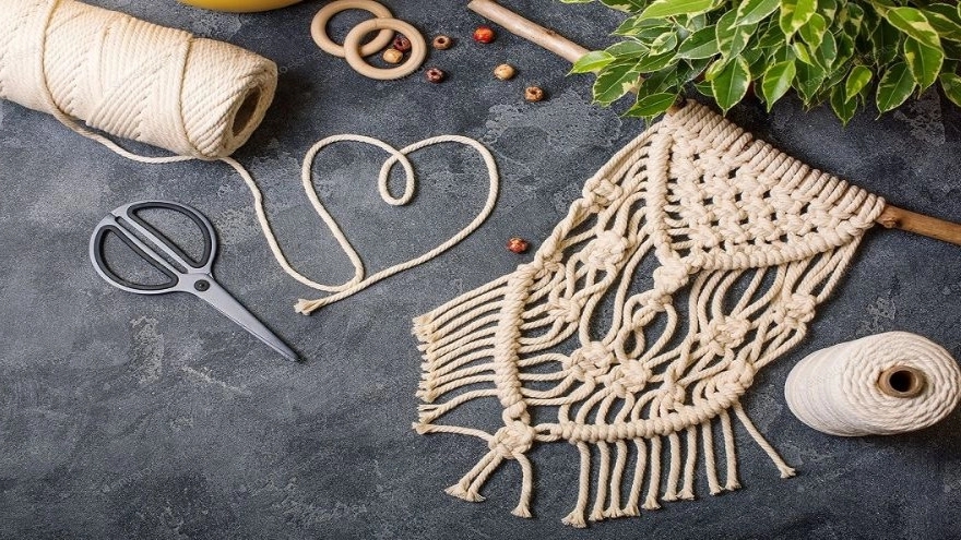 All about the noble art of weaving