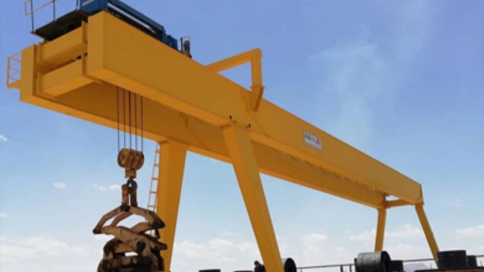 Types of overhead cranes