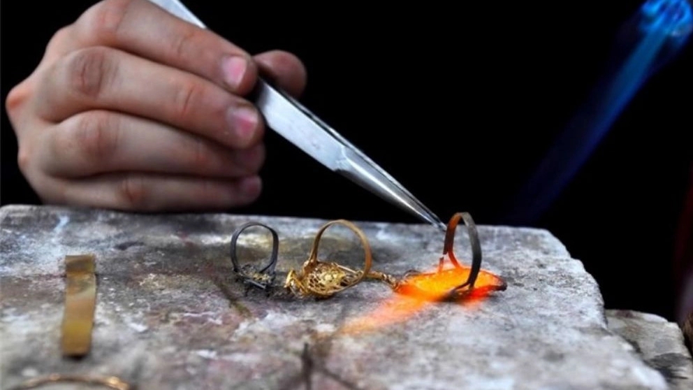 Silvermon gallery goldsmithing in Yazd