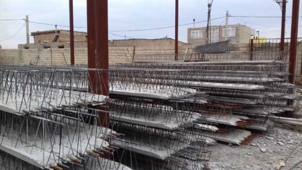 Production and sale of industrial steel trusses