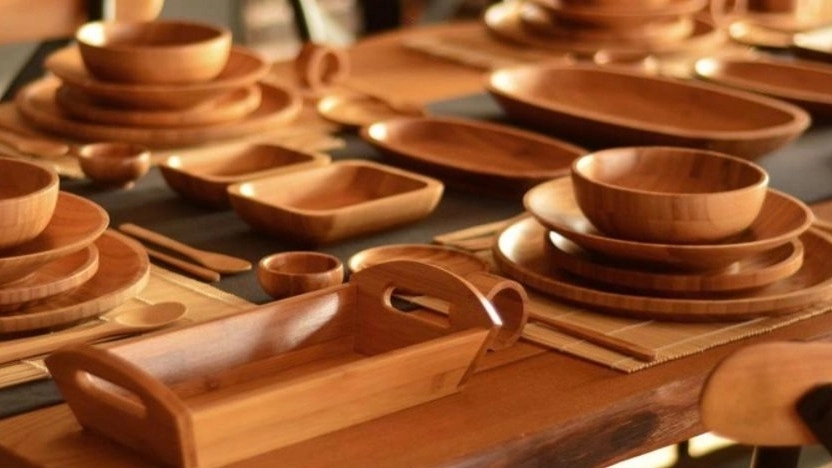 Guide to washing wooden dining service