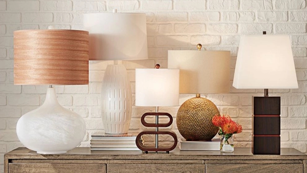 The use of lampshades in home decoration