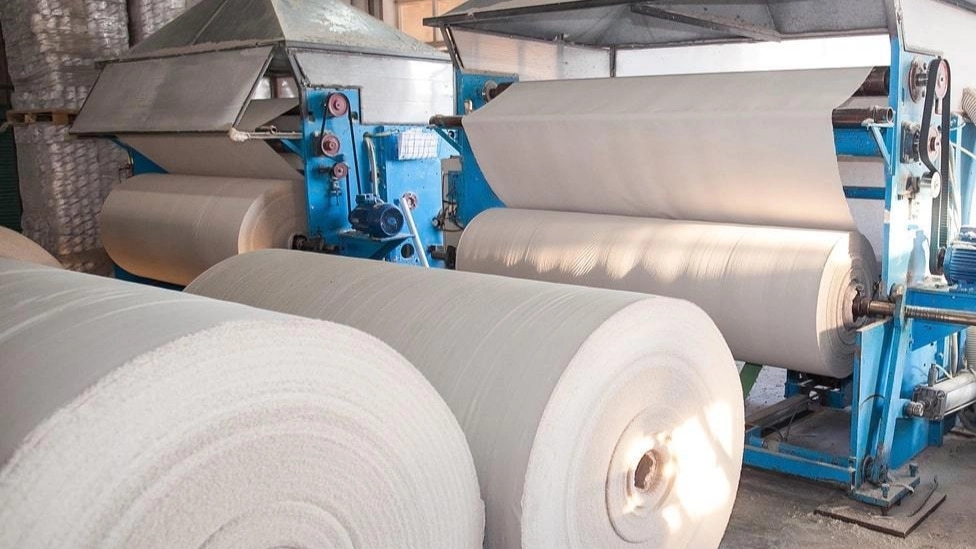 How do paper machines work?