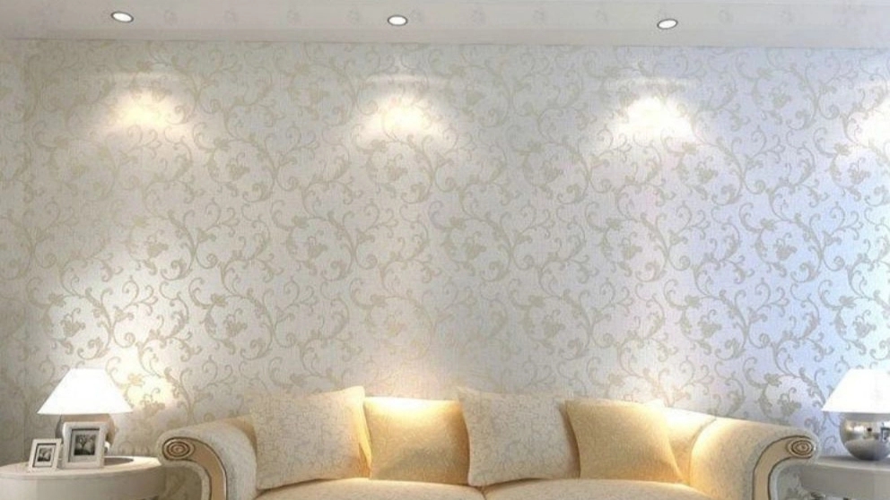 Comparison of wallpaper and paint
