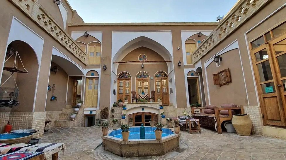 Features of an eco-tourism accommodation