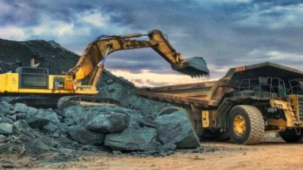 Manufacturer of all kinds of crushing and granulation machines, Elvand Stone Crusher in Tehran