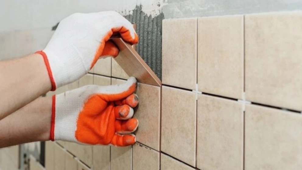 Types of ceramic tile glue