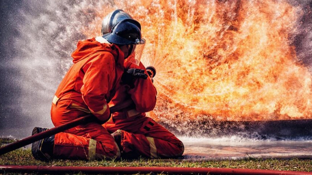 Security and fire fighting and fire extinguishing equipment