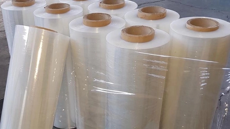 Stretch pallet strap