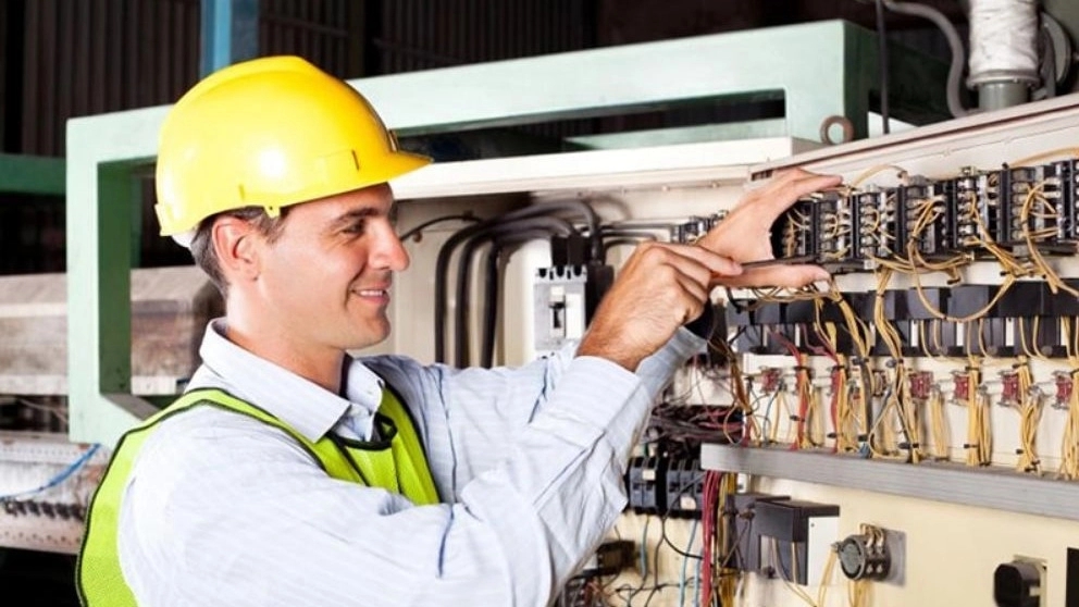 industrial electrical Technician
