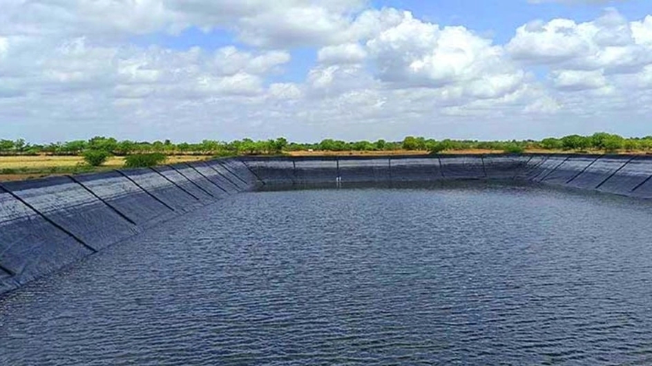 Implementation of polymer pools and insulated construction pits of Sanat Sahand in Urmia