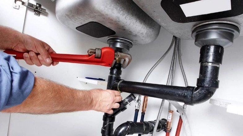 What is the best way to open a pipe?