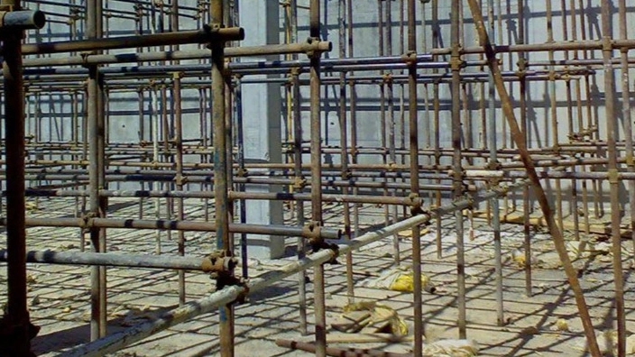 What are the uses of scaffolding?