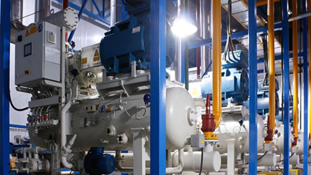 Construction and repair of all kinds of cold storage and engine room of Cold and Warm Thermometer company