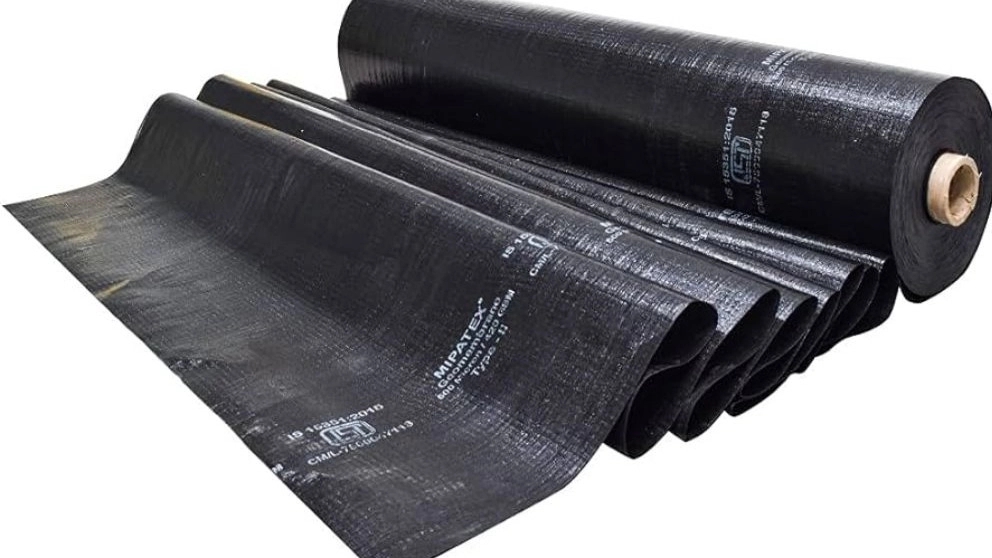 Applications of geomembranes in structures