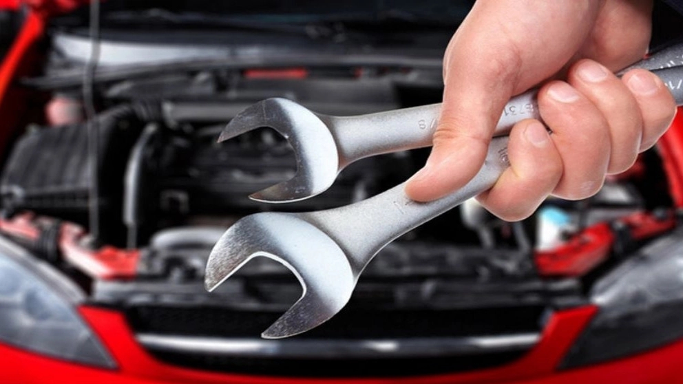 Specialized car repair shop in Dezful