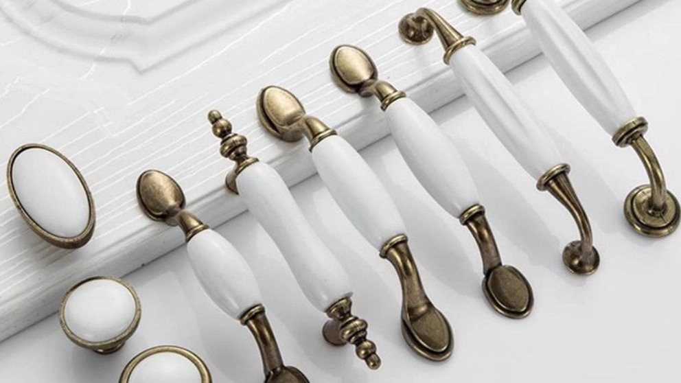 Delta cabinet fittings and carpentry