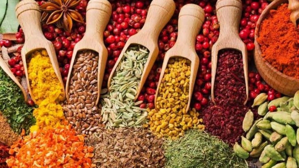 Sale of Hakim spices and perfumes in Mashhad