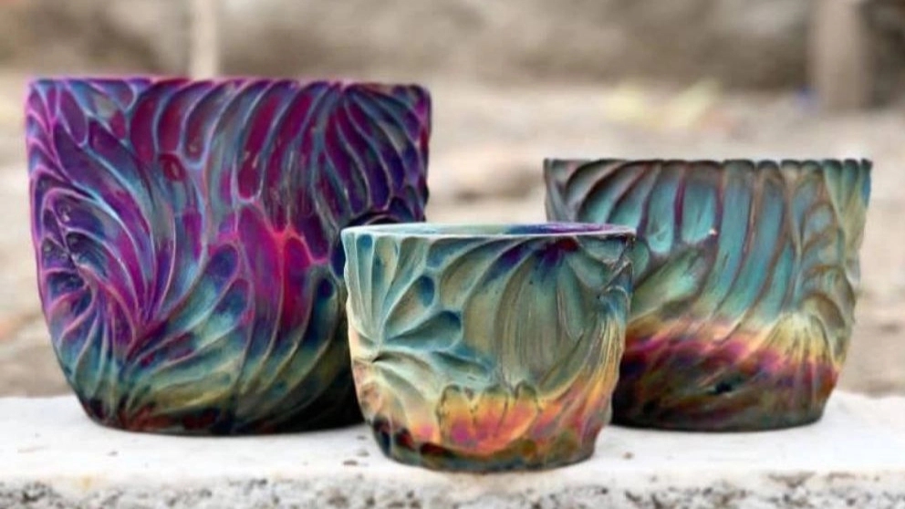 Design and manufacture of Mokano ceramic dishes in Tehran