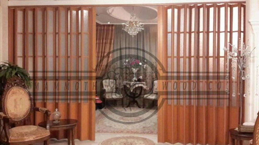 Getting to know the types of accordion doors