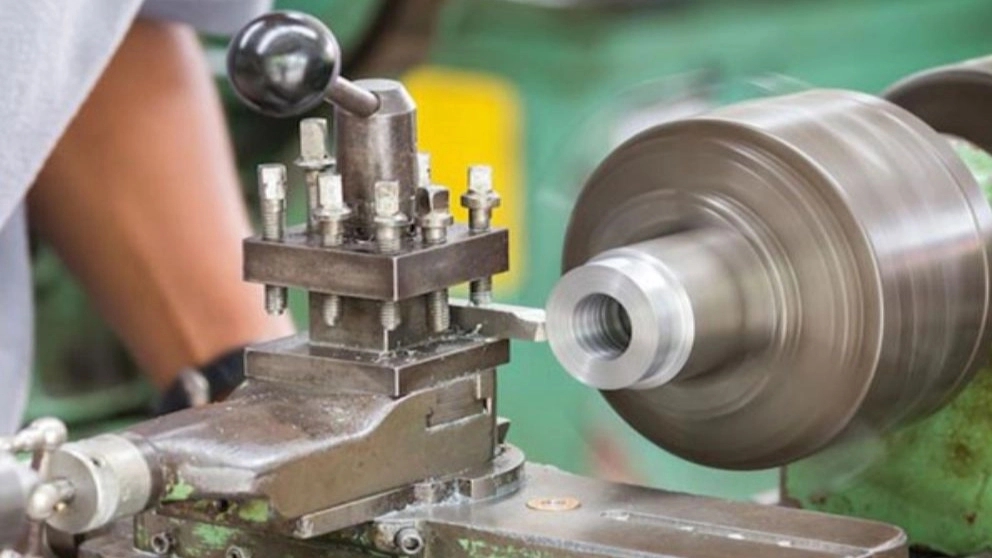 Horus Industrial Group carrying out the turning and milling project of cutting industrial parts in Isfahan