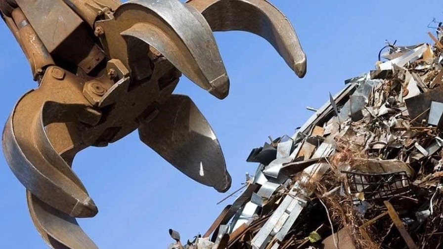 What is iron waste and what are its uses?