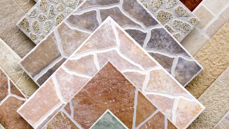 Execution and sale of Haddadi stone ceramics and tiles in Tabriz
