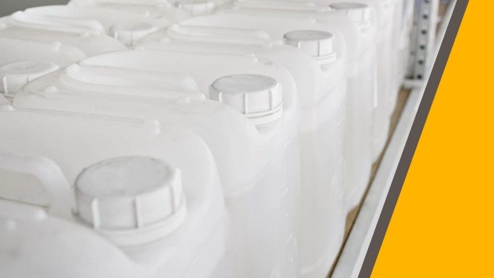 The production process of plastic gallons