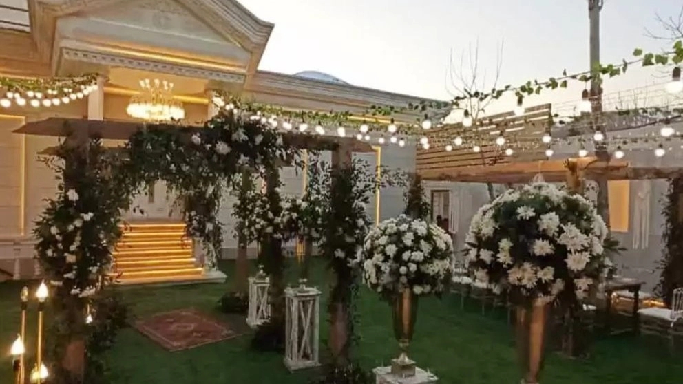 Ceremonies and gardens of Aso Hall