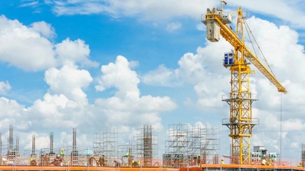 Tower crane assembly and disassembly