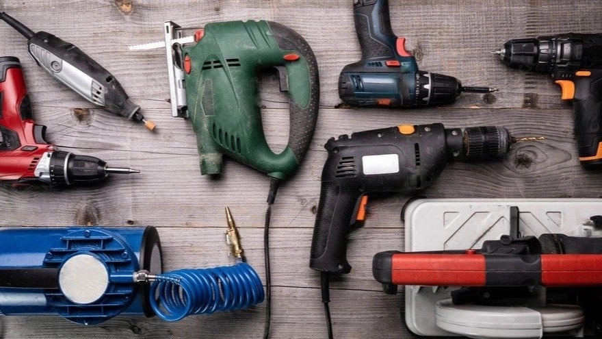 Pros of renting tools