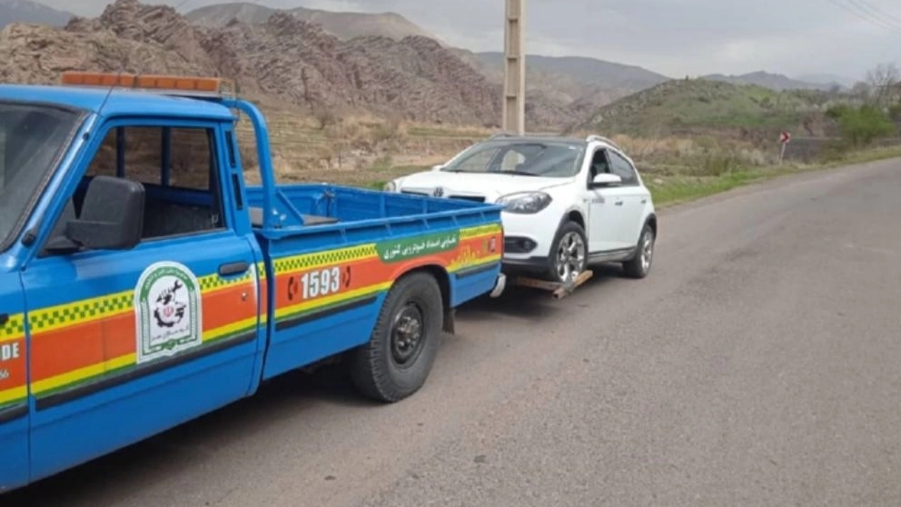 Alamut car rescue in Qazvin