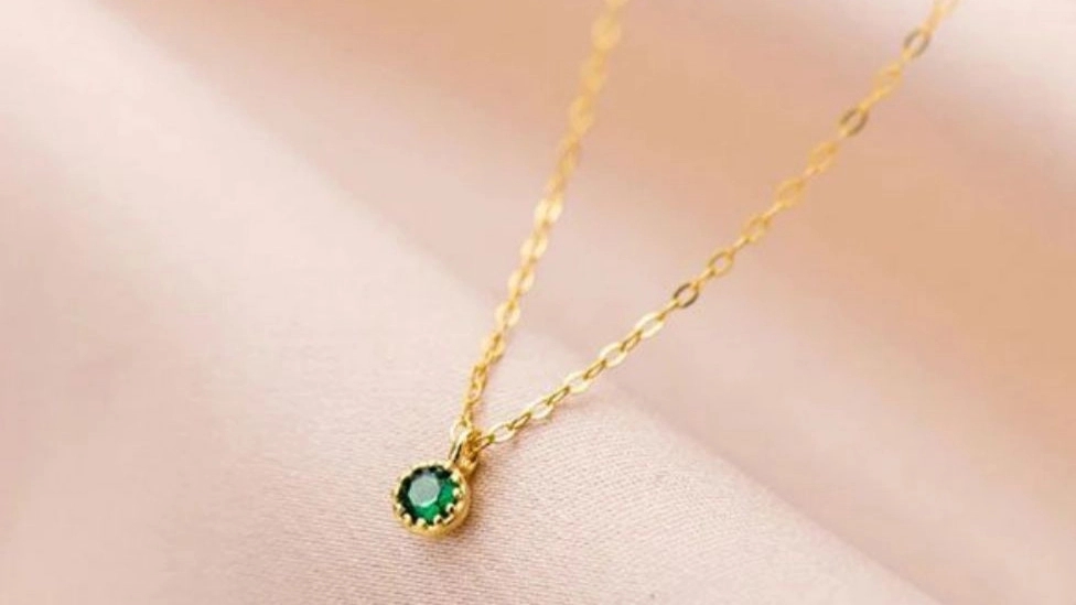 Ariana Gold jewelry in Tehran