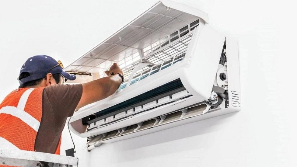 Professional tools for installing and repairing coolers