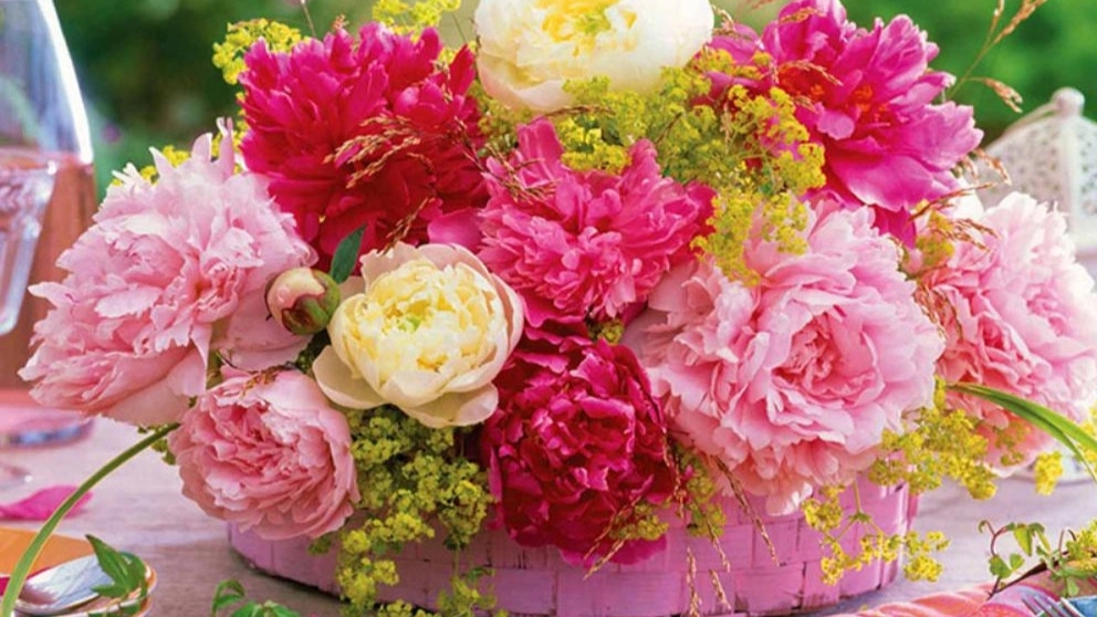 The difference between flower crown and flower box