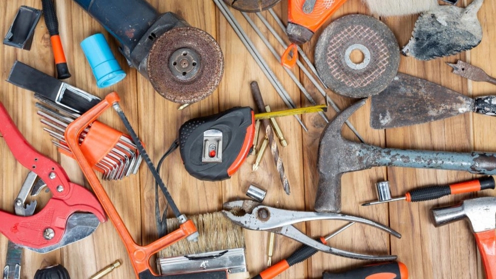 Sale of industrial tools and construction accessories of Gostar Nasiri tools in Tehran