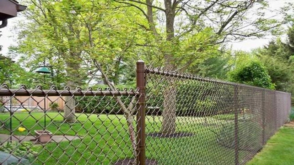 Production of fencing nets and industrial fences in Kermanshah